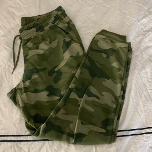 Army Print Fleece Joggers